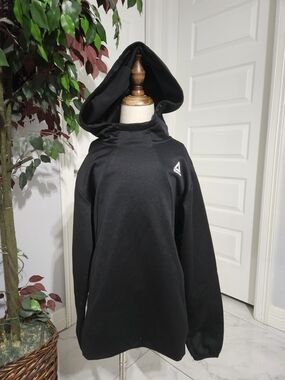Reebok Men’s Black Hooded Pullover Sweater